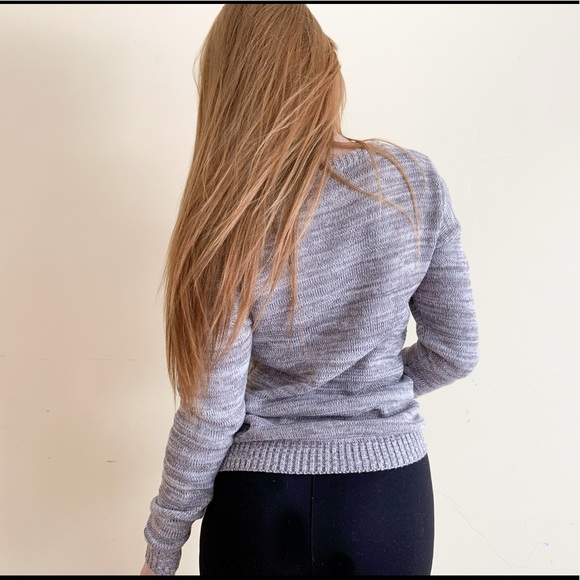 Grey Sweater with Animal Design - Picture 3 of 4